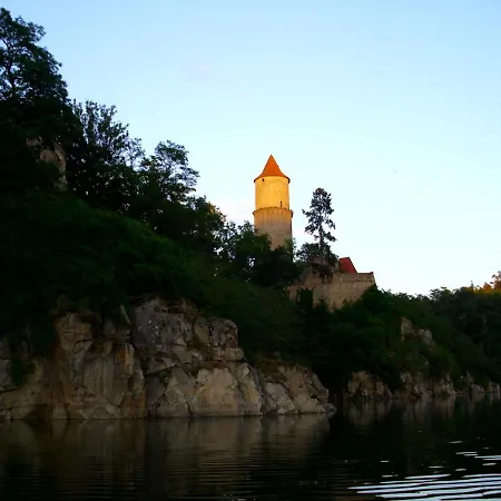 Nad Otavou Lägenhet